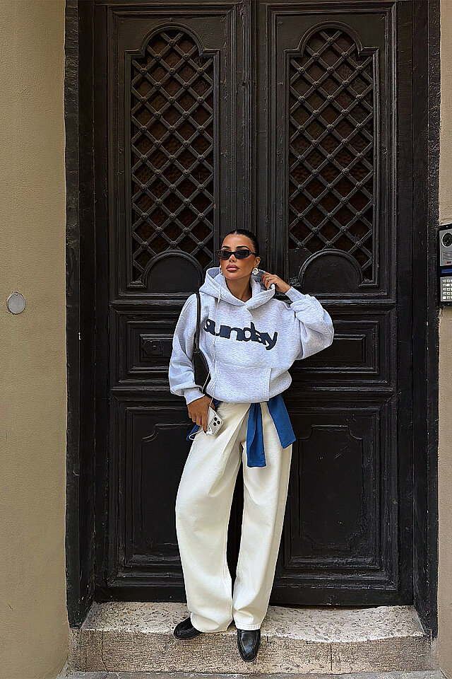 Gri Sunday Yazılı Hoodie