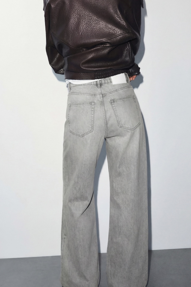 Gri Ramadi Jean