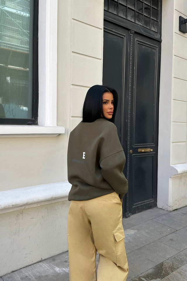 Haki Oversize Arkası Baskılı Sweat ATE-0878 - 3