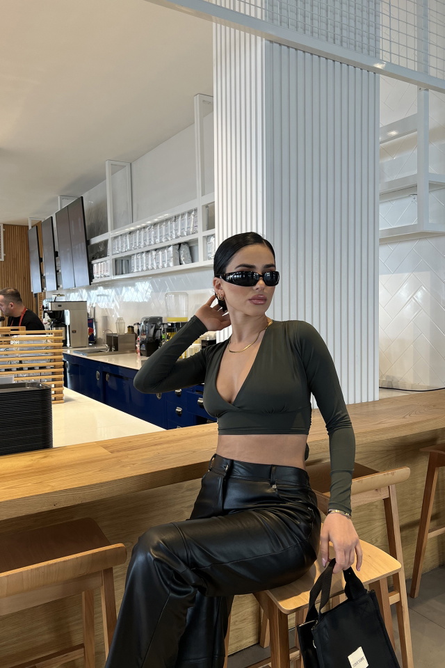 Haki Sırtı Bağlamalı Crop Top