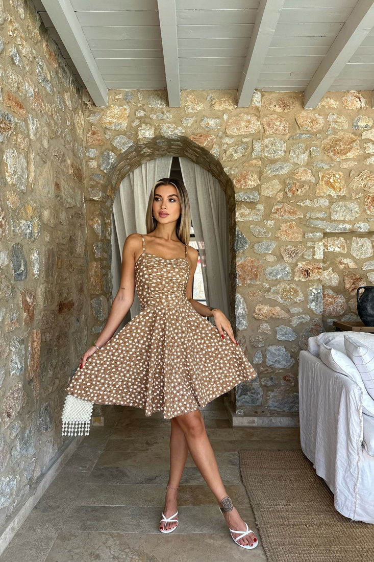 Kahverengi Askılı Çiçek Desen Mini Elbise ATE8057 - EYYO