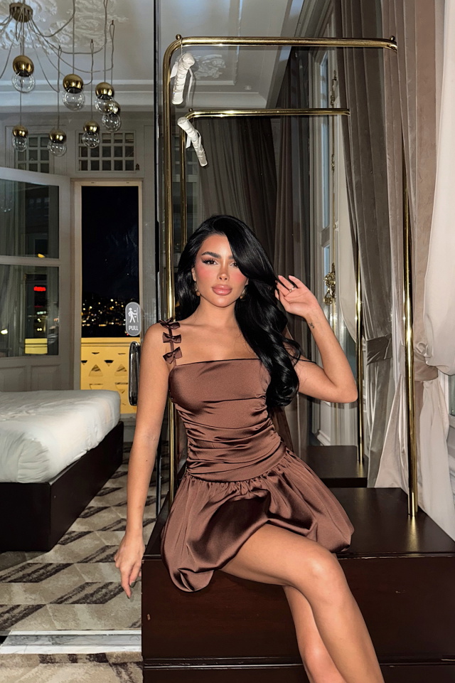 Kahverengi Cecilia Askısı Fiyonk Detaylı Mini Balon Elbise ATE-3340 - 4