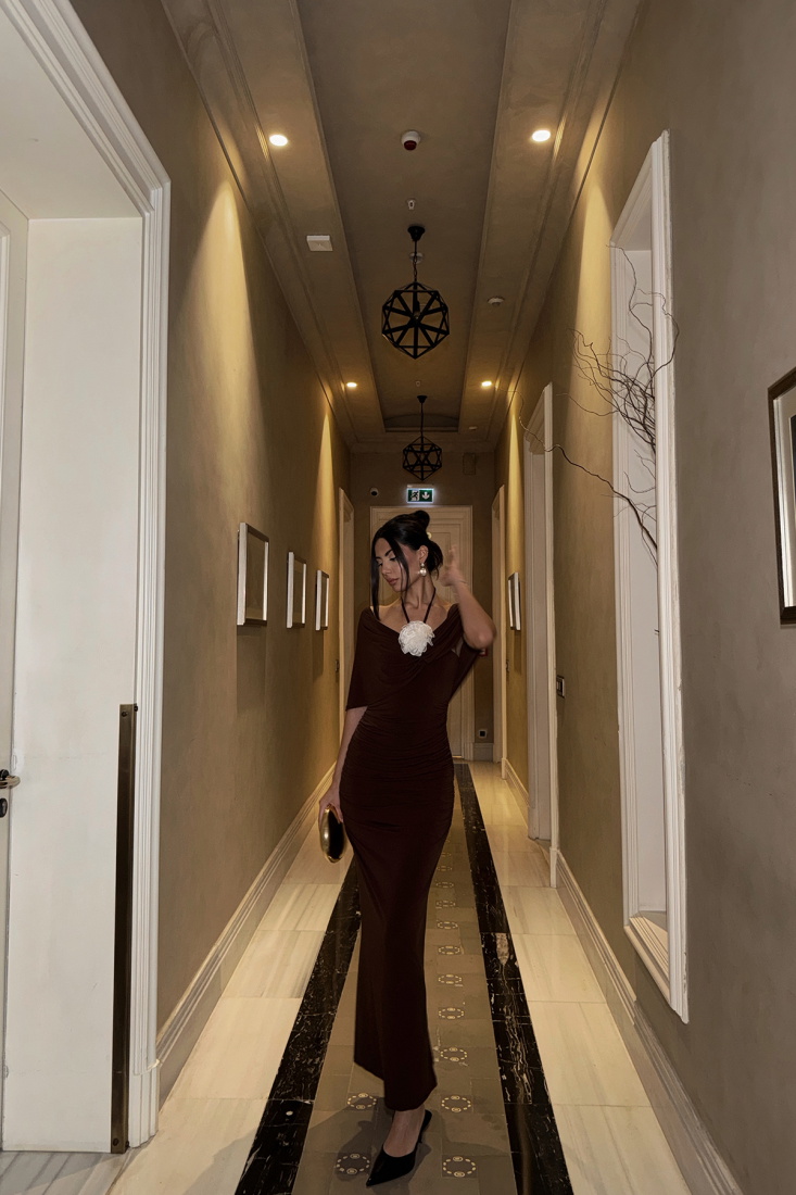 Kahverengi Lai Düşük Omuz Elbise ATE-1739 - EYYO