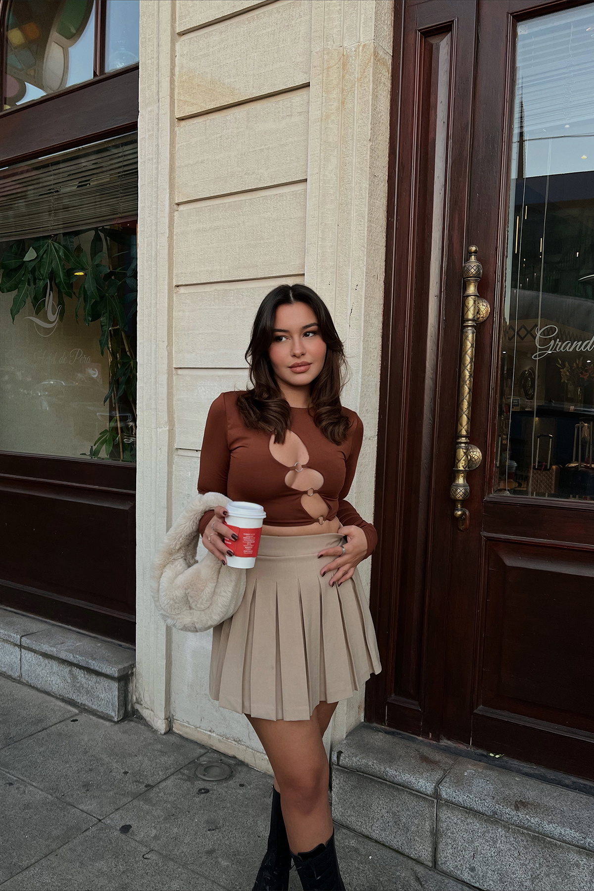 Kahverengi Halka Detay Crop Top ATE2227 - 1