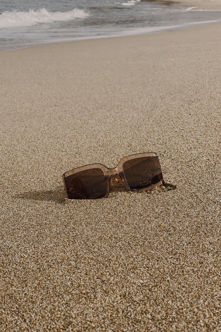 Kahverengi Kalın Çerçeveli Gözlük ATE4106 - EYYO