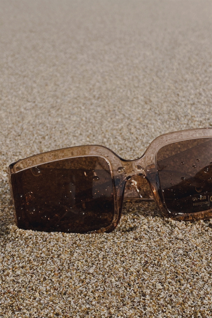 Kahverengi Kalın Çerçeveli Gözlük ATE4106 - EYYO