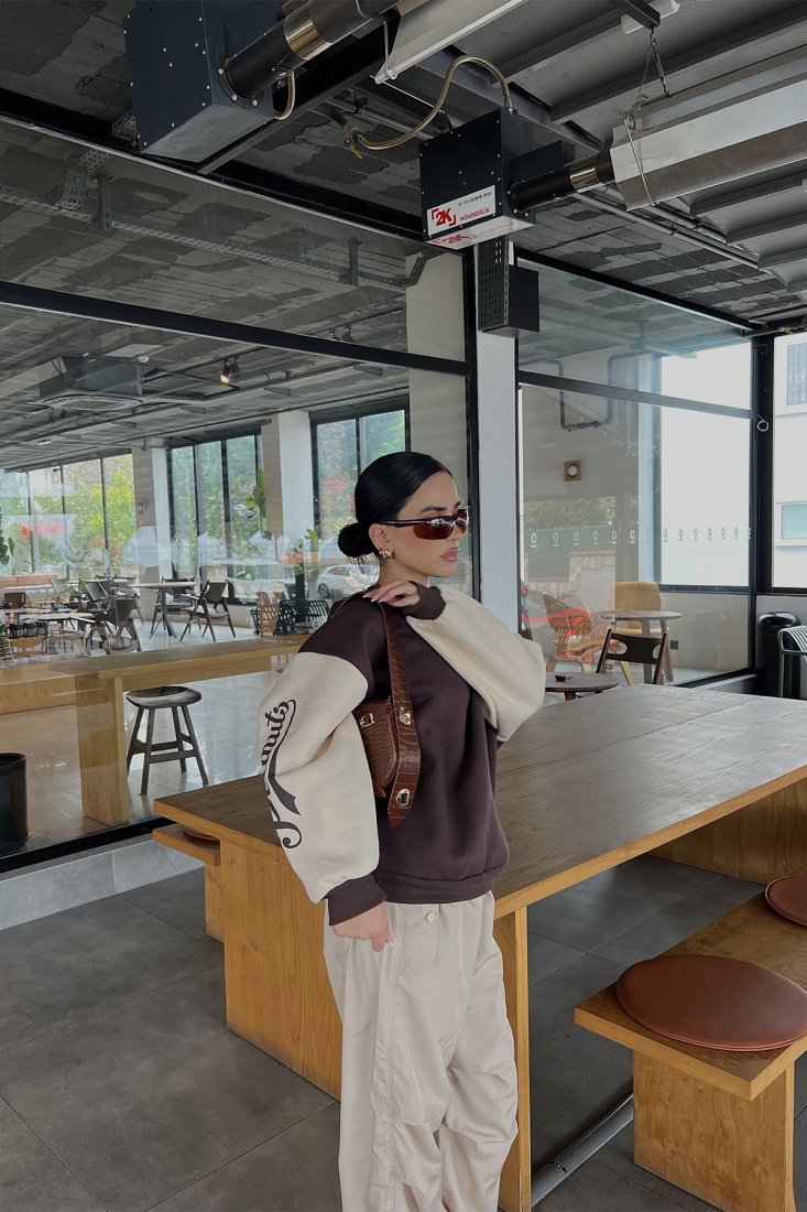 Kahverengi Kolu Baskılı Oversize Sweat ATE2519 - EYYO