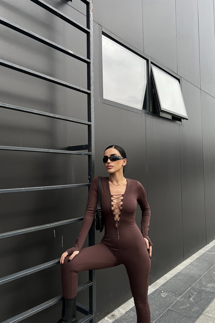 Kahverengi Önü Bağlamalı Tulum ATE4302 - EYYO