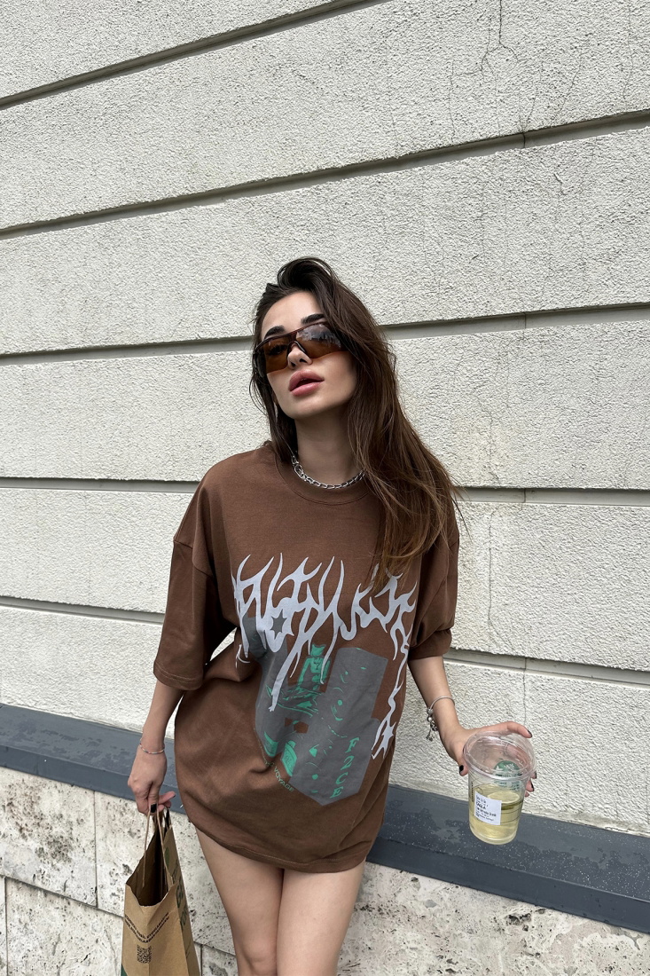 Kahverengi Önü Baskılı Oversize Tişört ATE7291 - EYYO