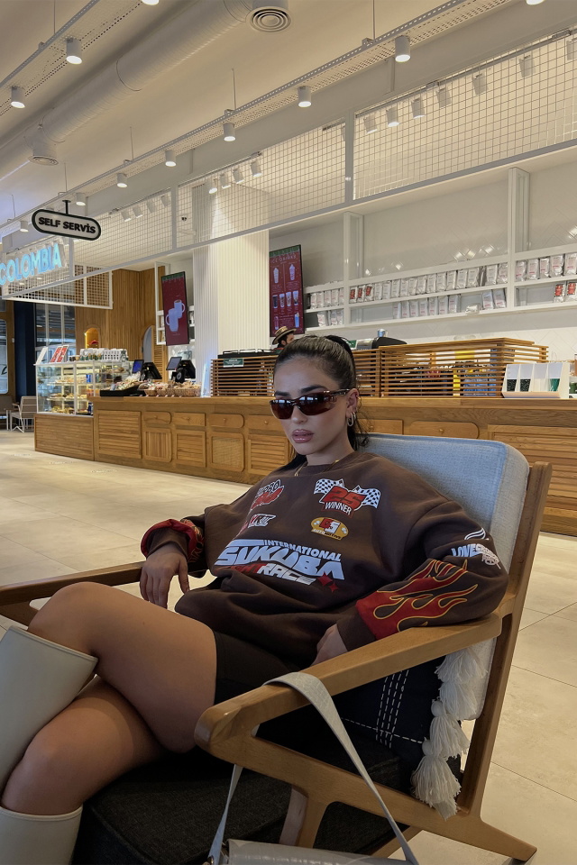Kahverengi Racing Baskılı Sweatshirt ATE2951 - 5