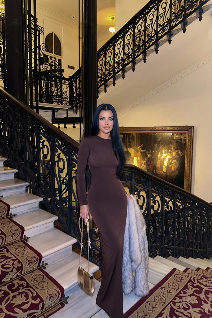 Kahverengi Sırt Detay Uzun Elbise ATE-0201 - EYYO