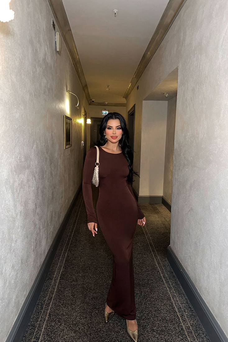 Kahverengi Sırtı Bağlamalı Uzun Elbise ATE8498 - EYYO