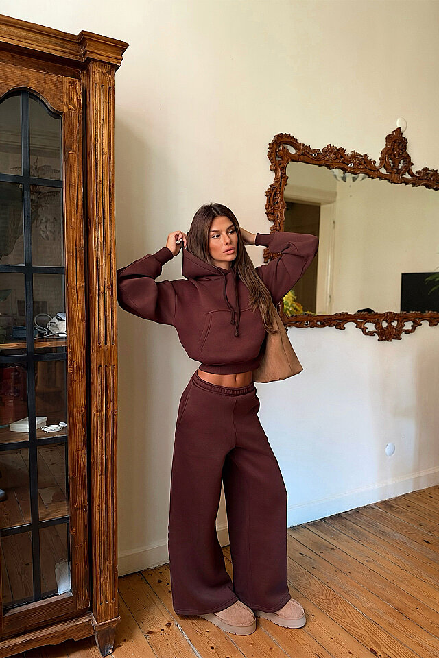 Kahverengi Sweat Detay Pantolonlu Takım -