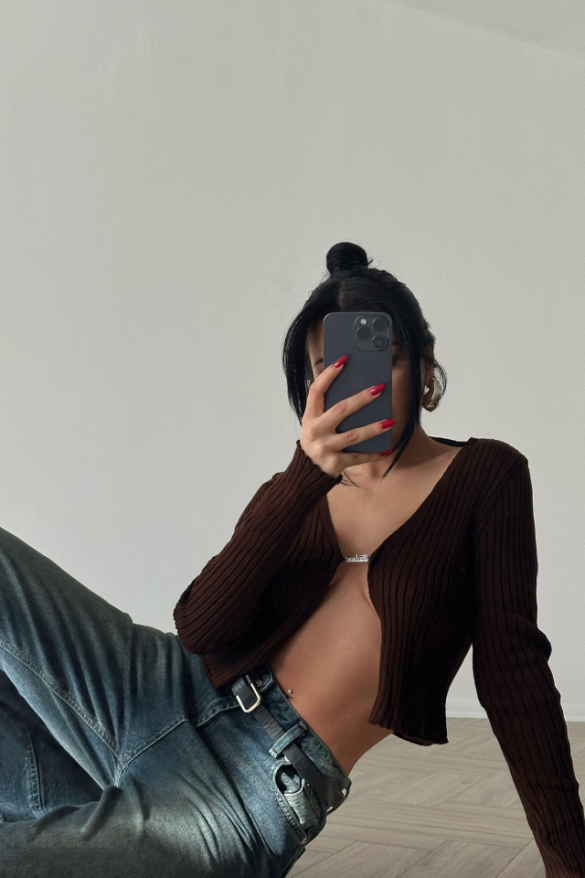 Kahverengi Uzun Kol Crop Top
