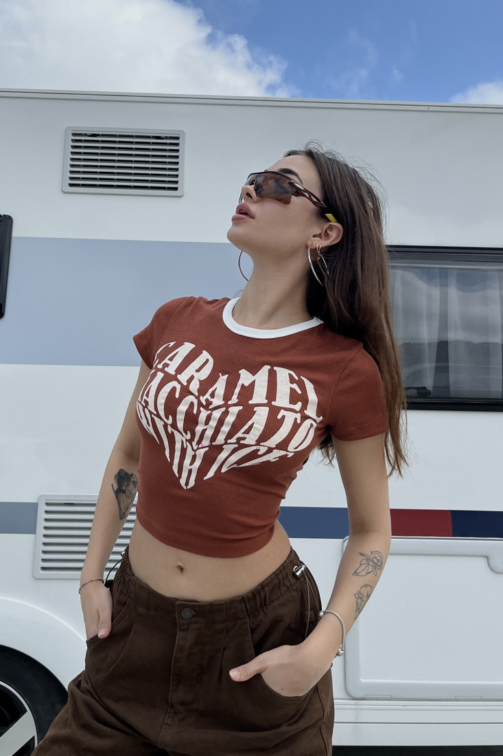 Kiremit Önü Yazılı Crop Top ATE6678 - EYYO