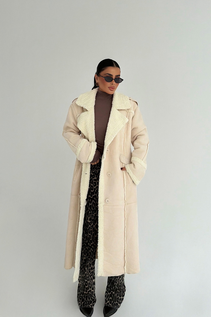 Kırık Beyaz Düğme Detay Kaban ATE-3787 - EYYO