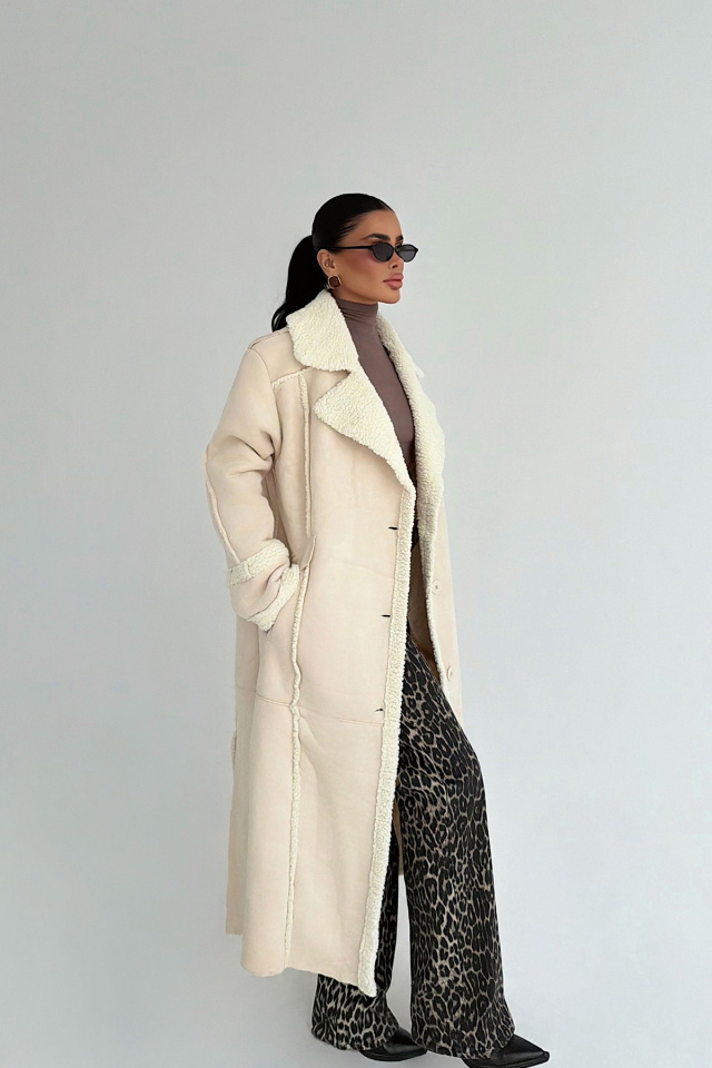 Kırık Beyaz Düğme Detay Kaban ATE-3787 - 2