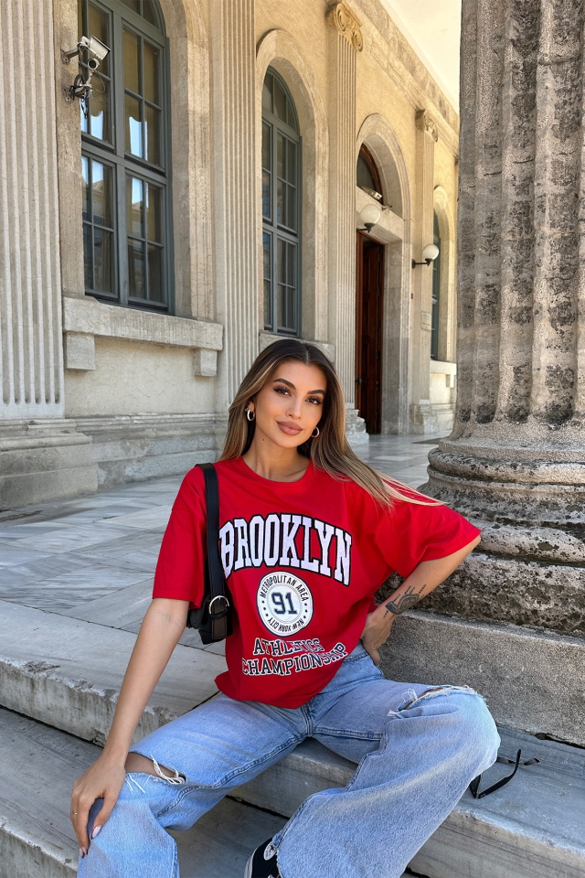 Kırmızı Broklyn Yazılı Tişört ATE5305 - 