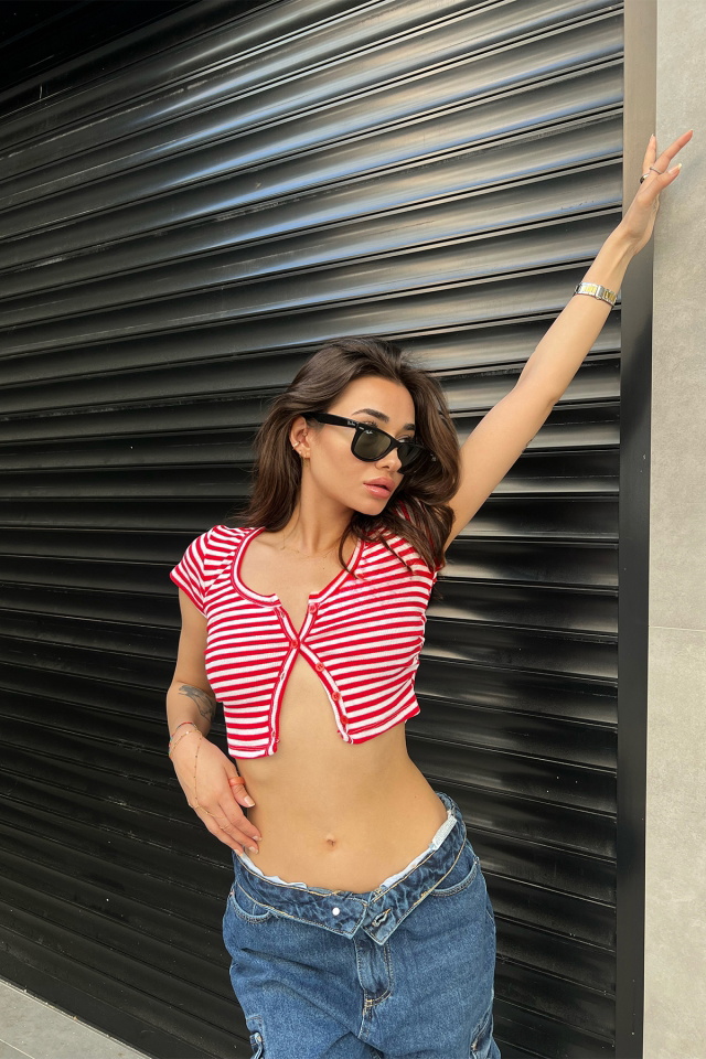 Kırmızı Düğme Detay Crop Top ATE6974 - 5