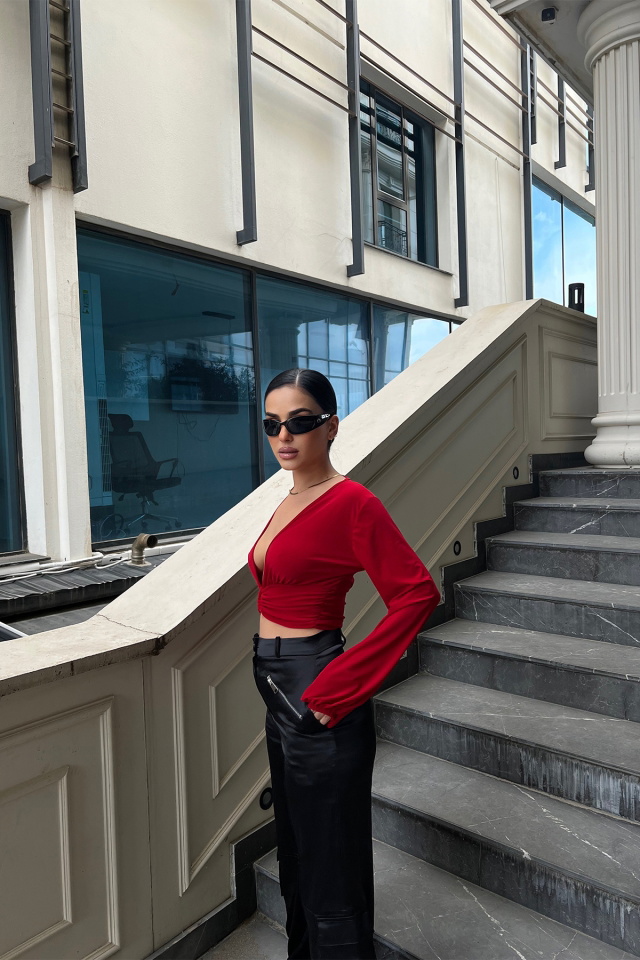 Kırmızı Halka Detay Crop Top ATE3678 - 3