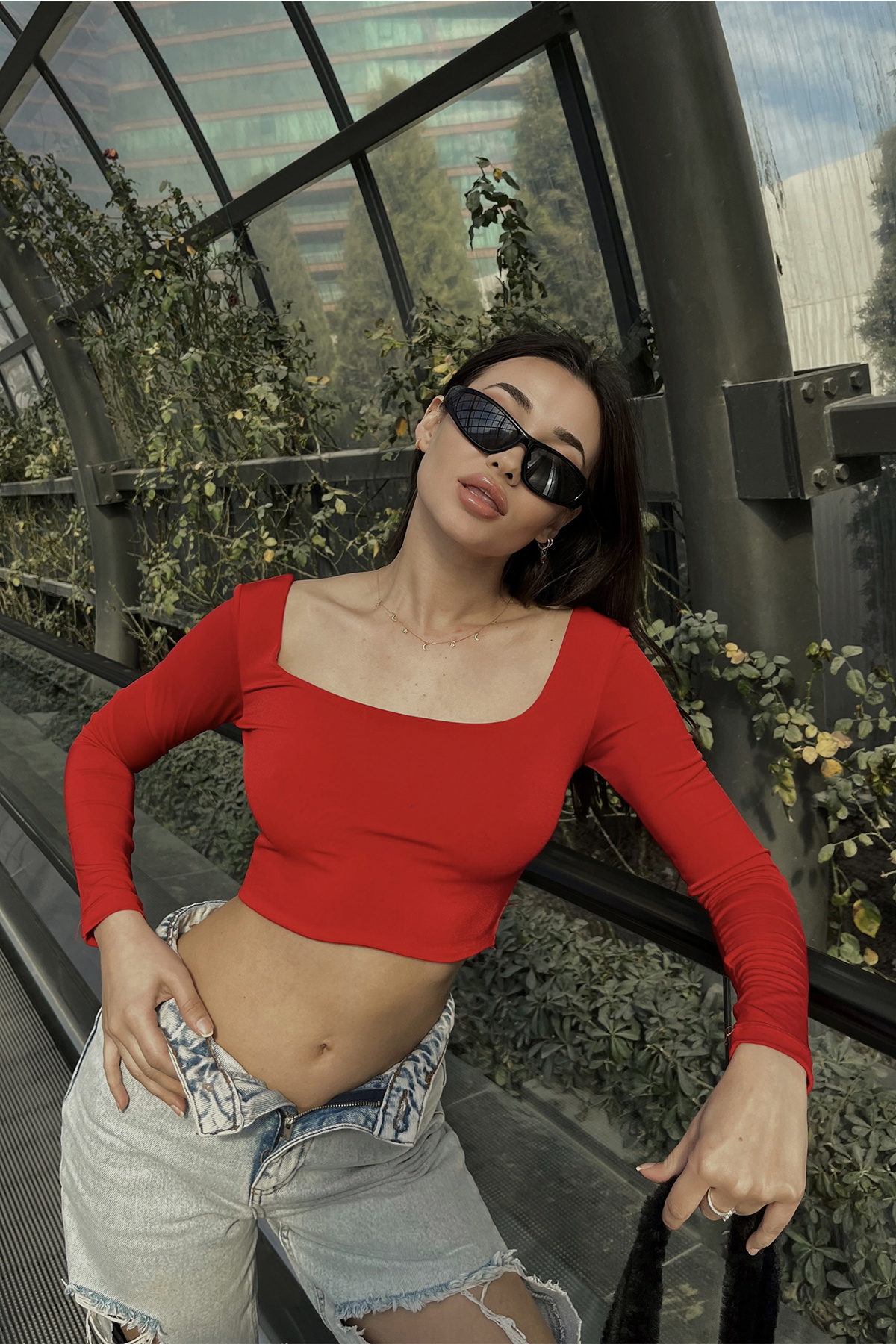 Kırmızı Kare Yaka Crop Top ATE3926 - 1