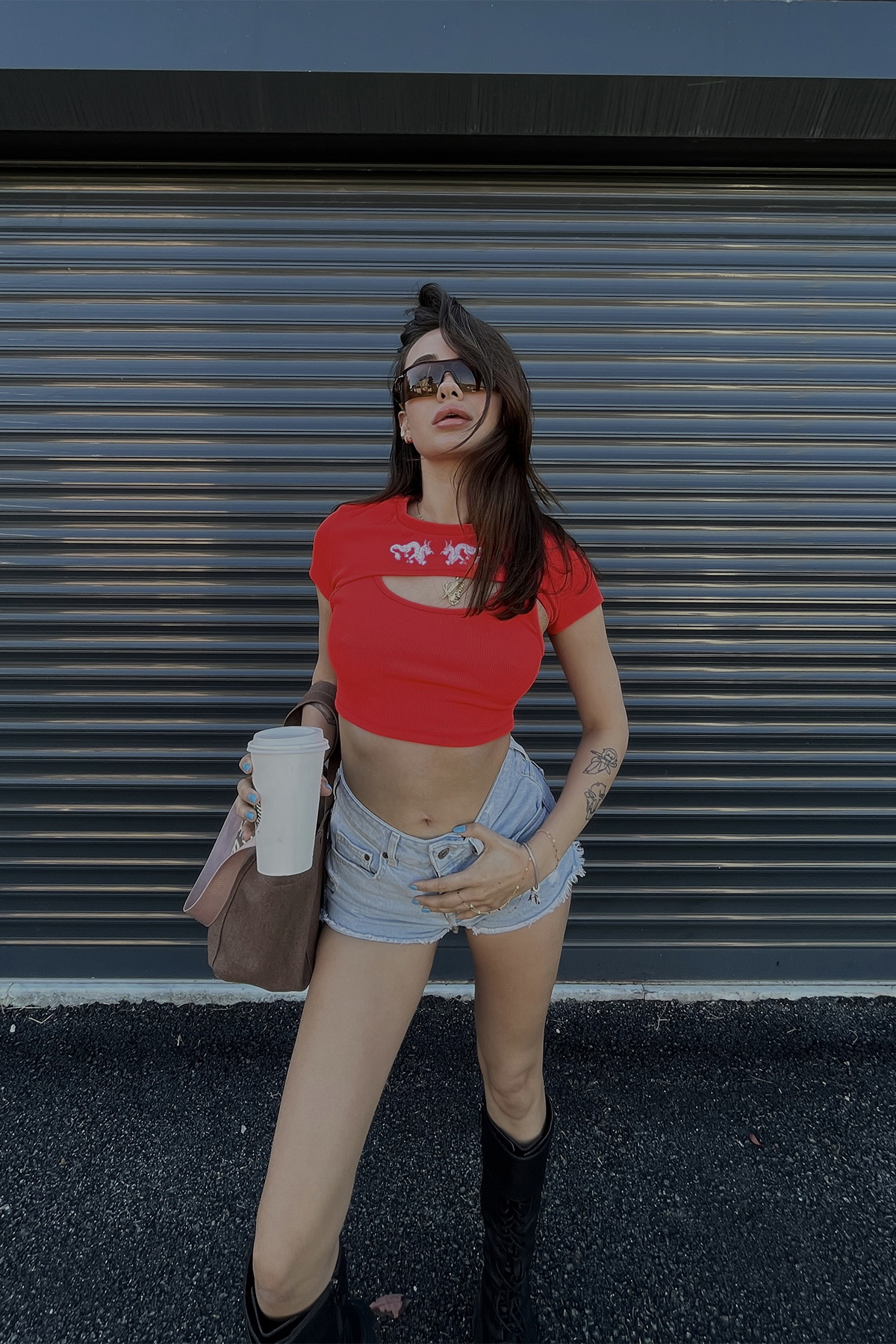 Kırmızı Önü Baskılı Crop Top ATE4962 - 5