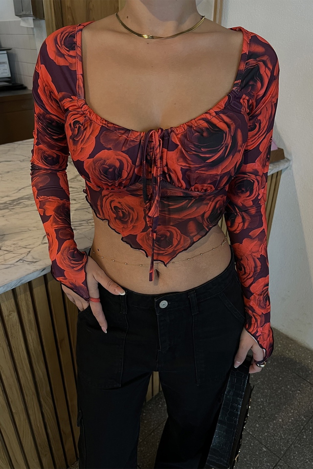Kırmızı Tül Bağlamalı Crop Top