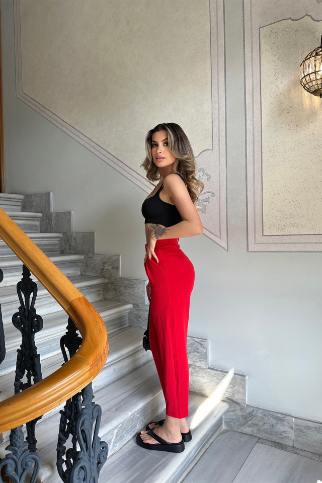 Kırmızı Yüksek Bel Mom Pantolon