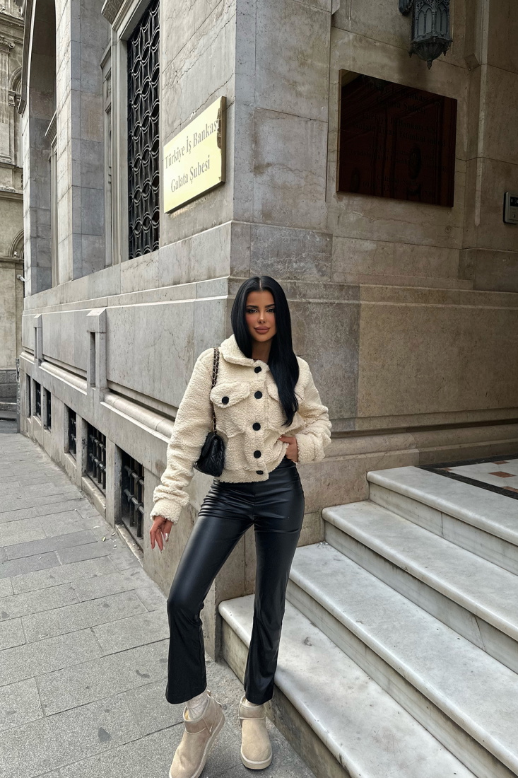 Krem Cep Detay Düğmeli Ceket ATE-0234 - EYYO