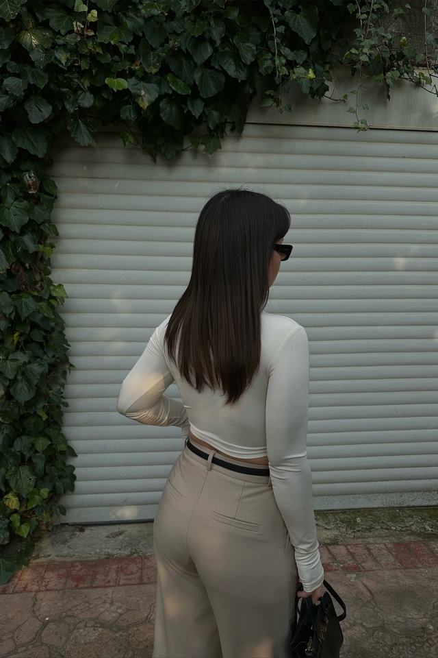 Krem Fermuar Detay Crop Top
