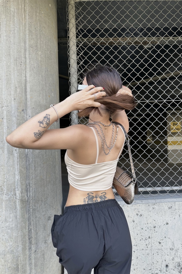 Krem Halka Detay Crop Top ATE7160 - 5
