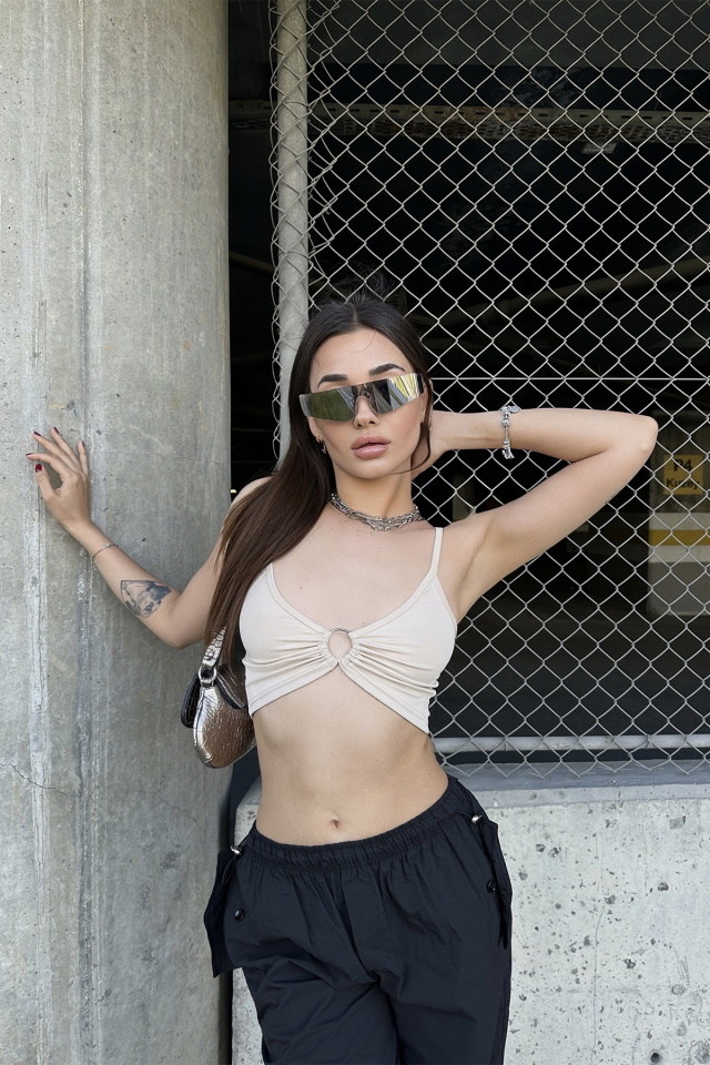 Krem Halka Detay Crop Top ATE7160 