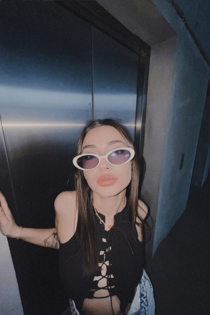 Krem İnce Çerçeveli Gözlük ATE4223 - EYYO