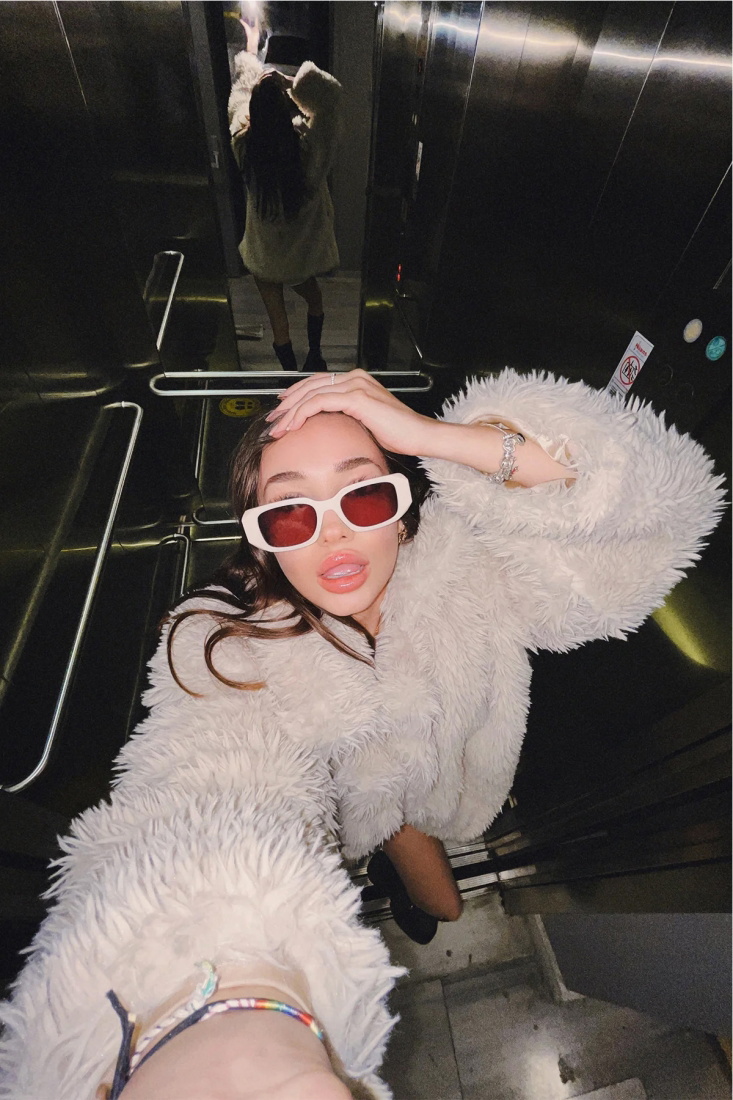 Krem Kalın Çerçeveli Gözlük ATE5187 - EYYO