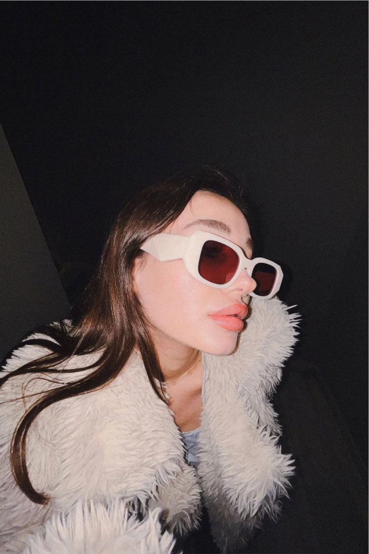 Krem Kalın Çerçeveli Gözlük ATE5187 - EYYO