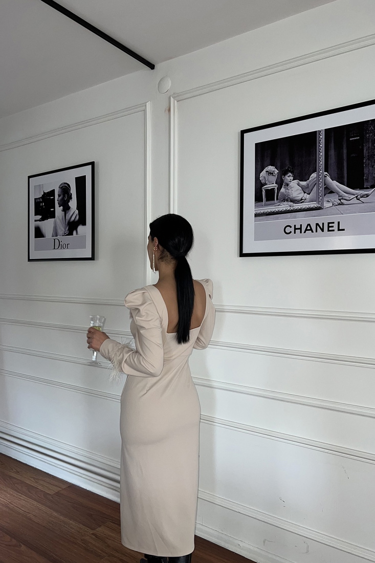 Krem Kare Yaka Yırtmaç Detay Elbise ATE3473 - EYYO