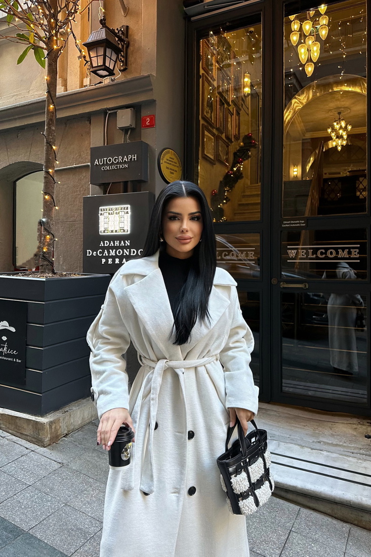 Krem Kuşak Detay Düğmeli Kaban ATE-0746 - EYYO