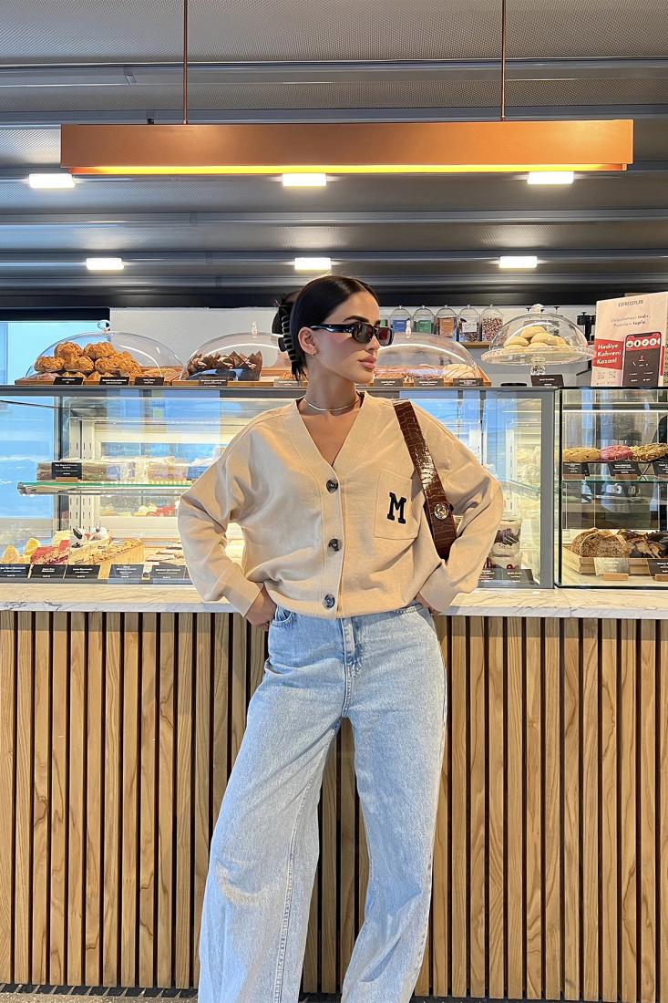 Krem Önü Düğmeli Hırka ATE1969 - THE END CAKE