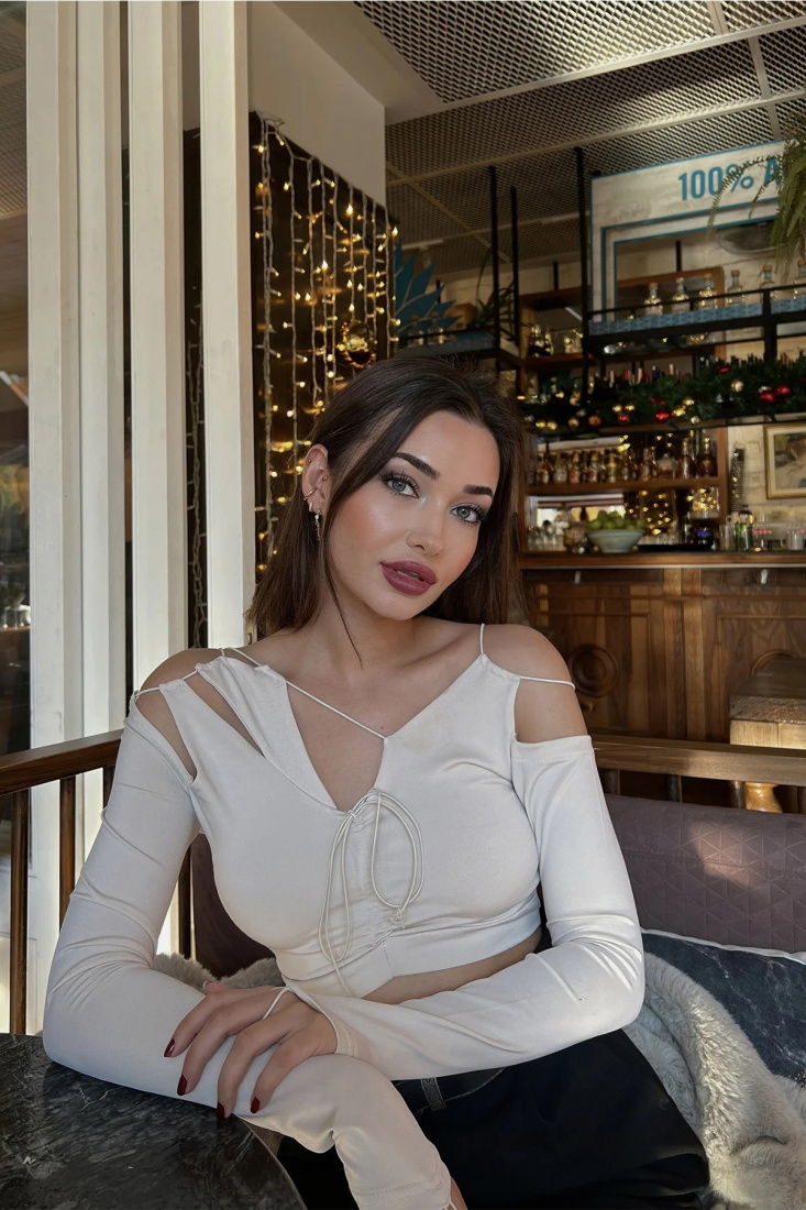 Krem Pencere Detay Bağlamalı Crop Top ATE3160 - EYYO