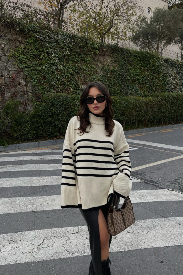 Krem Siyah Çizgili Triko Kazak ATE2638 - 1