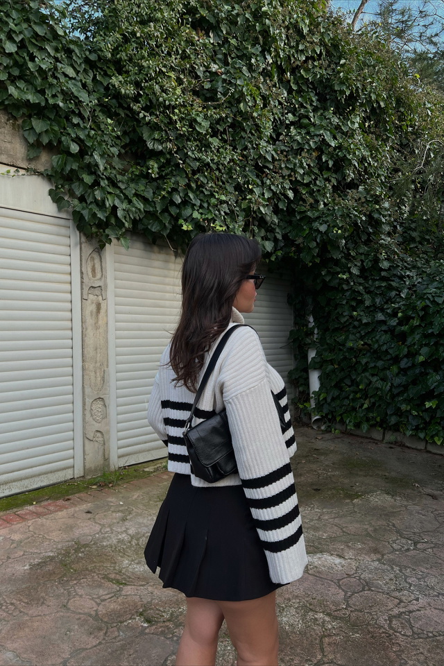 Krem Siyah Şeritli Kazak ATE3216 - 3