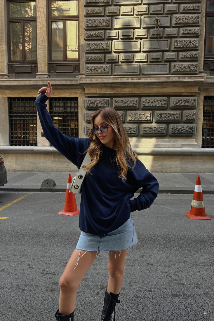 Lacivert Arkası Baskılı Sweat ATE2248 - EYYO