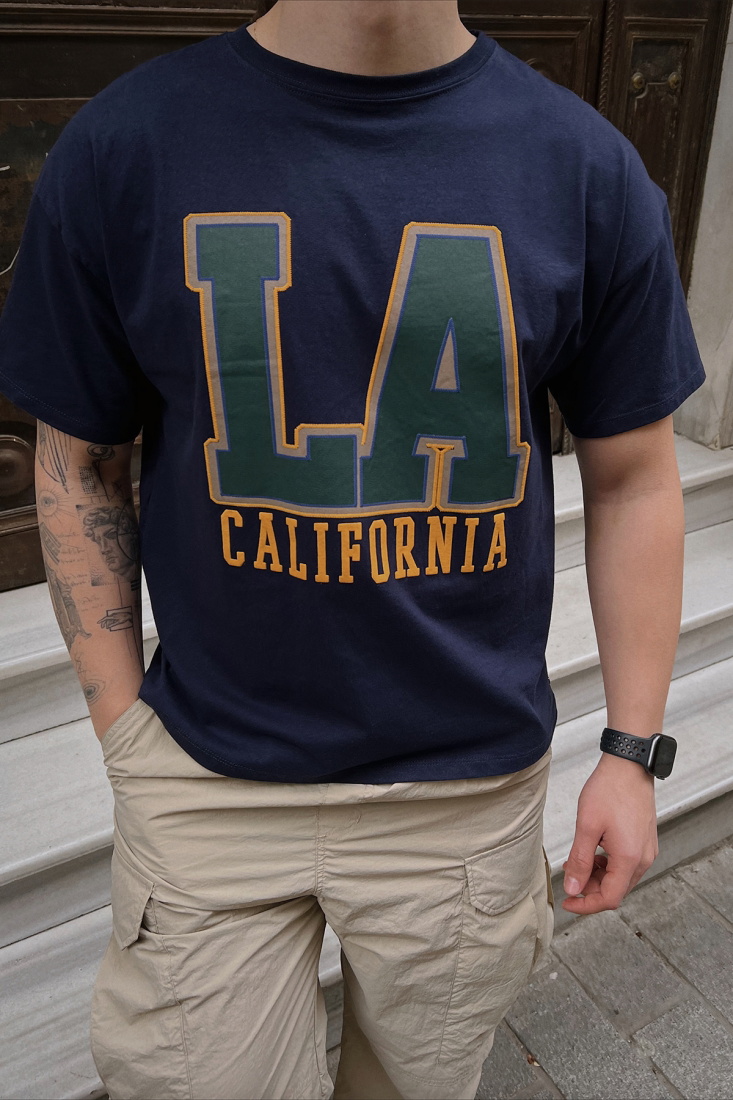 Lacivert Calıfornıa Baskılı Oversize Tişört ATE5245 - EYYO