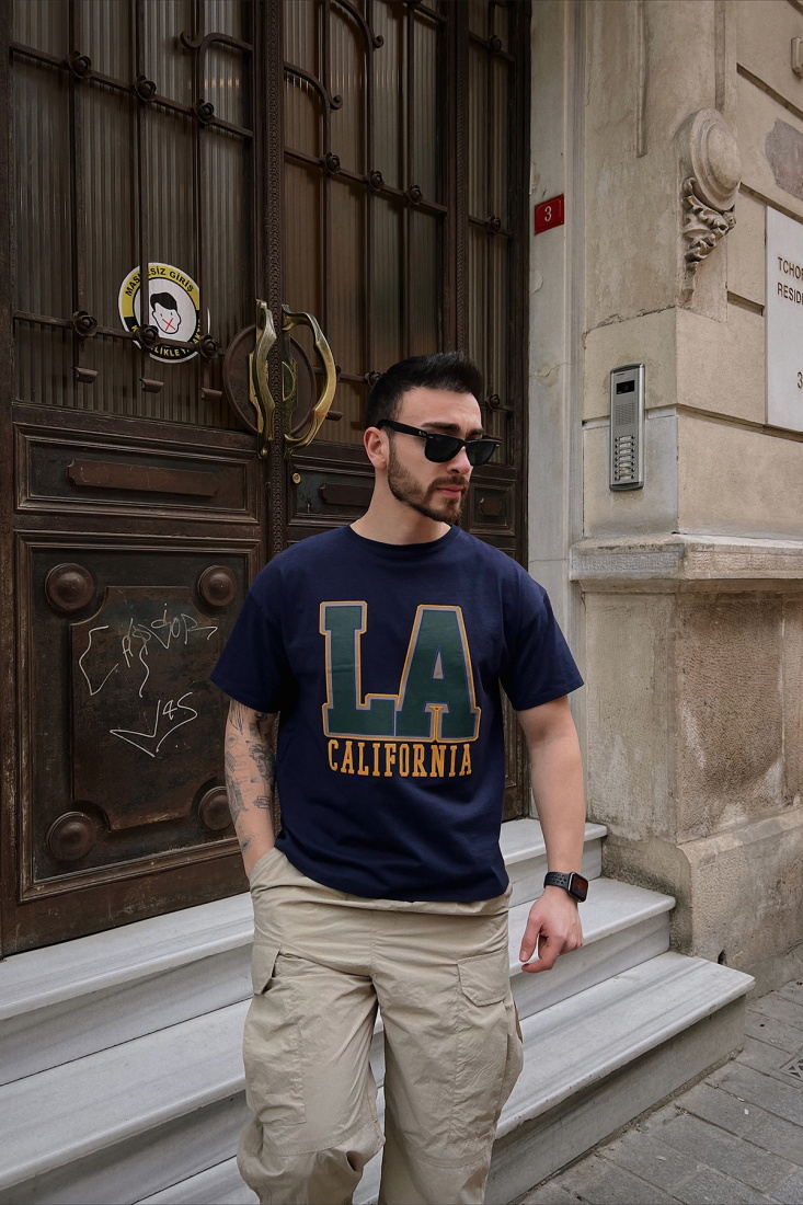 Lacivert Calıfornıa Baskılı Oversize Tişört ATE5245 - EYYO