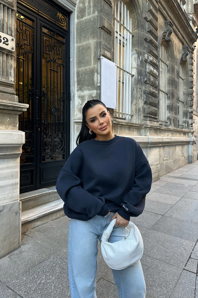 Lacivert Kolu Eyyo Yazılı Sweat ATE8311 