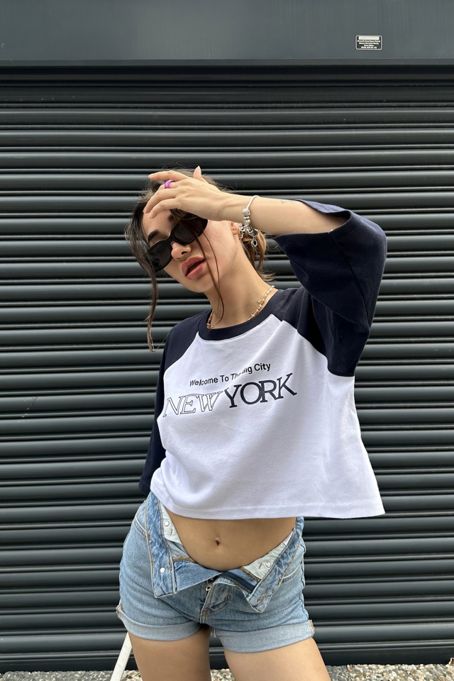 Lacivert New York Yazılı Crop Top ATE7332 - 5