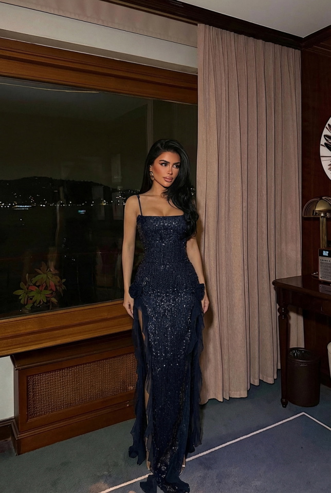 Lacivert Paxton Payetli Uzun Yırtmaçlı Elbise ATE-2616 