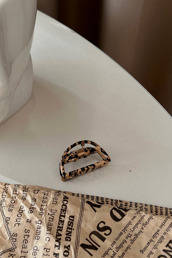 Leopard Mini Latch Buckle AK125 - EYYO