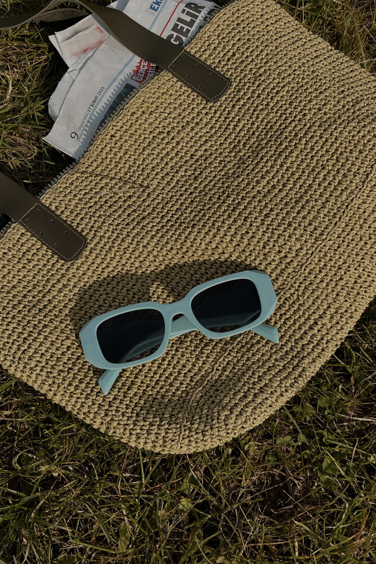 Mavi Kalın Çerçeveli Gözlük ATE4604 - EYYO