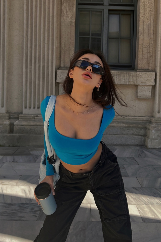 Mavi Kare Yaka Crop Top ATE3897 - 3